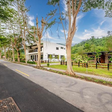 Dream Field Apartment หลูยี่ ภายนอก รูปภาพ
