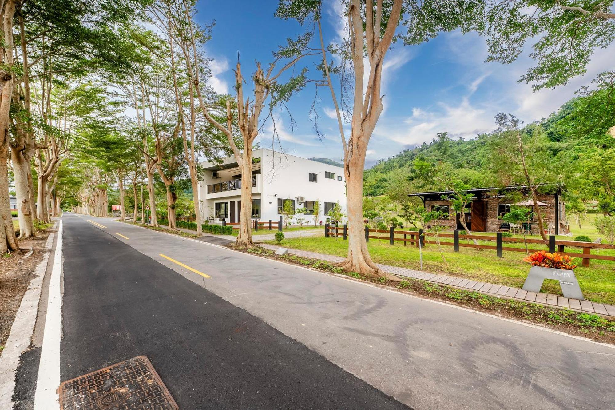Dream Field Apartment หลูยี่ ภายนอก รูปภาพ
